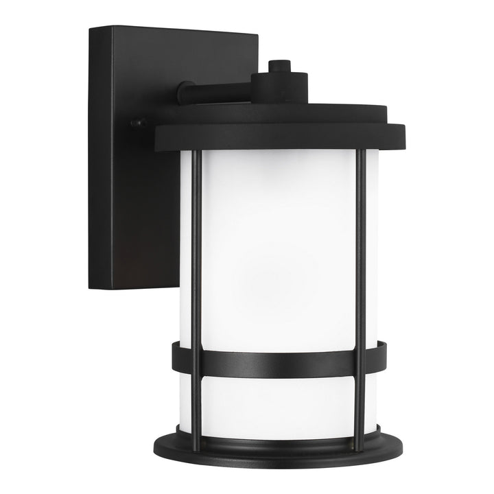 Generation Lighting. One Light Outdoor Wall Lantern