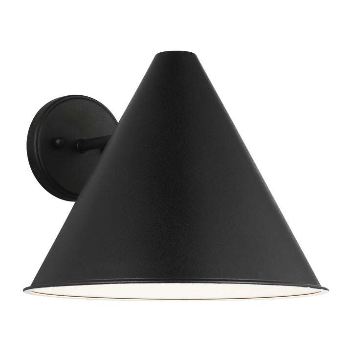 Generation Lighting. One Light Outdoor Wall Lantern