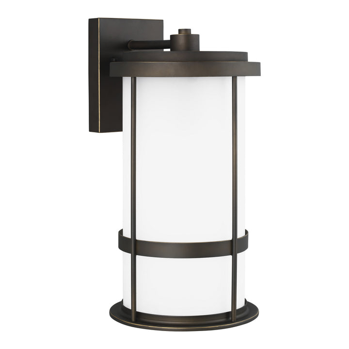 Generation Lighting. One Light Outdoor Wall Lantern