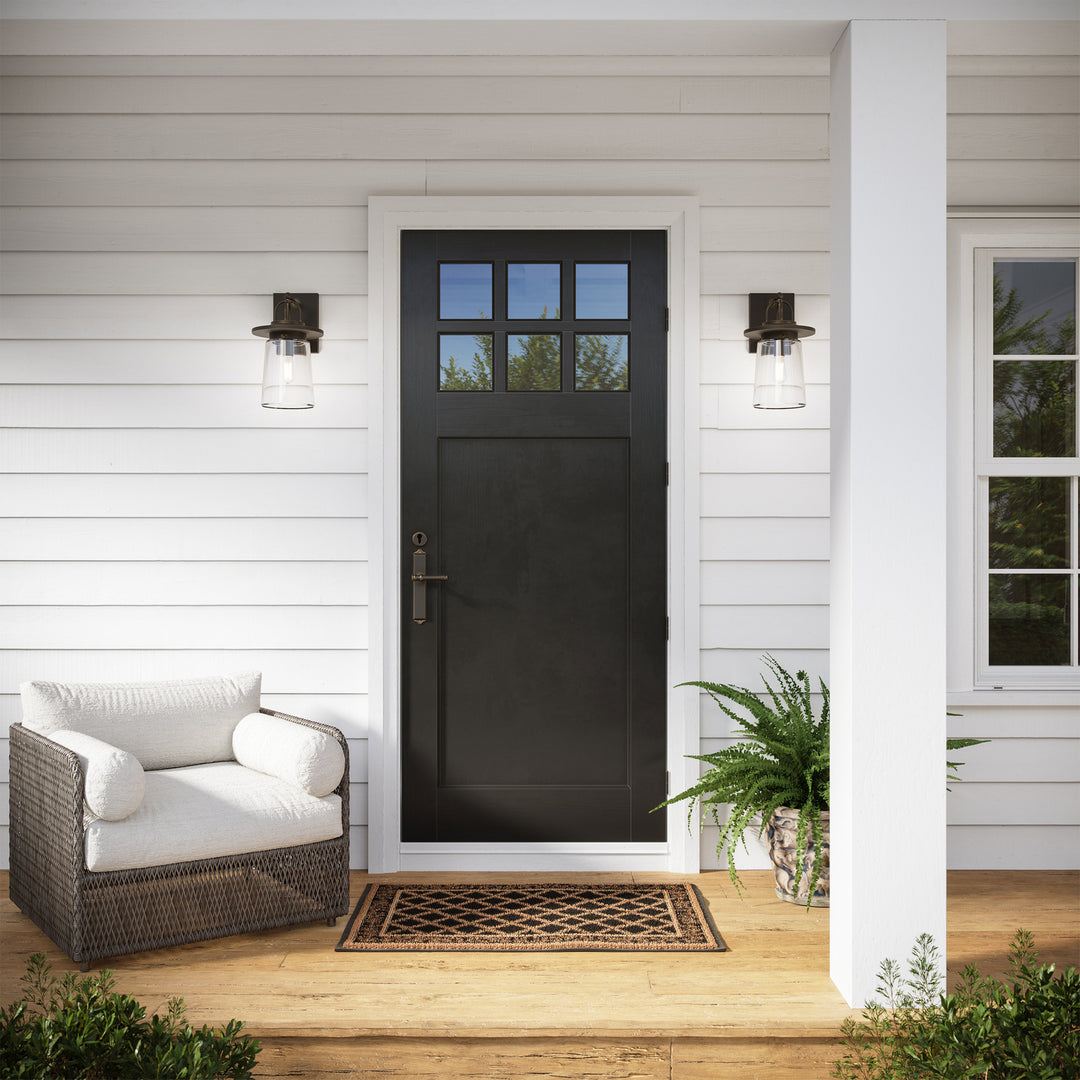 Generation Lighting. One Light Outdoor Wall Lantern