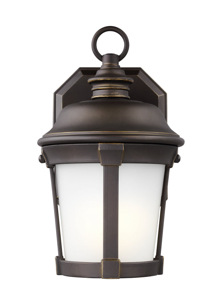 Generation Lighting. One Light Outdoor Wall Lantern
