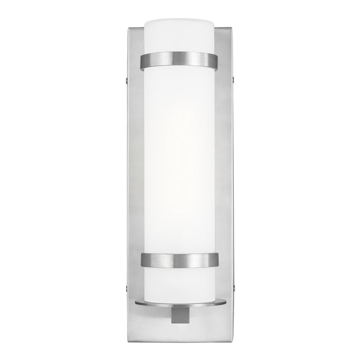 Generation Lighting. One Light Outdoor Wall Lantern