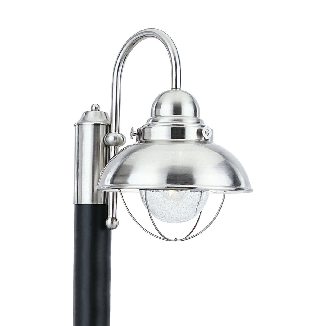 Generation Lighting. One Light Outdoor Post Lantern