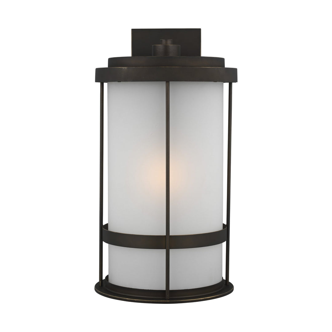 Generation Lighting. One Light Outdoor Wall Lantern
