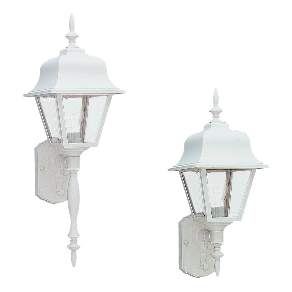 Generation Lighting. One Light Outdoor Wall Lantern