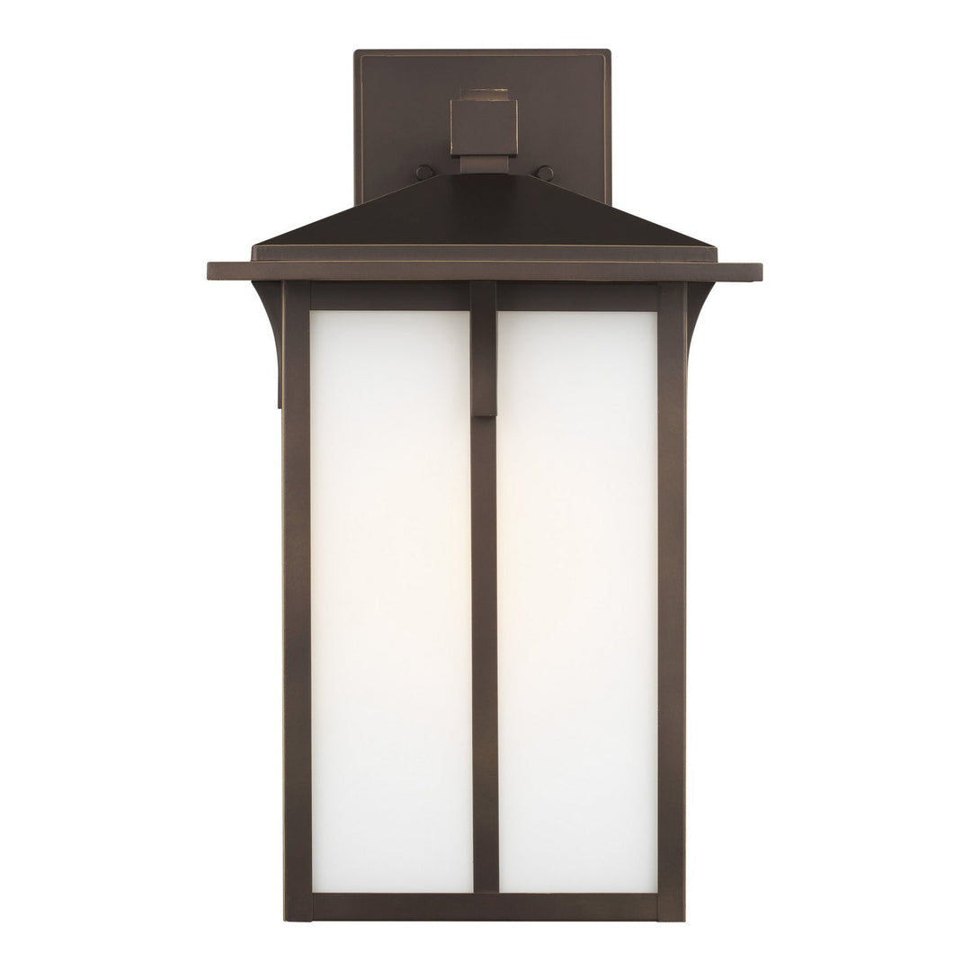 Generation Lighting. One Light Outdoor Wall Lantern