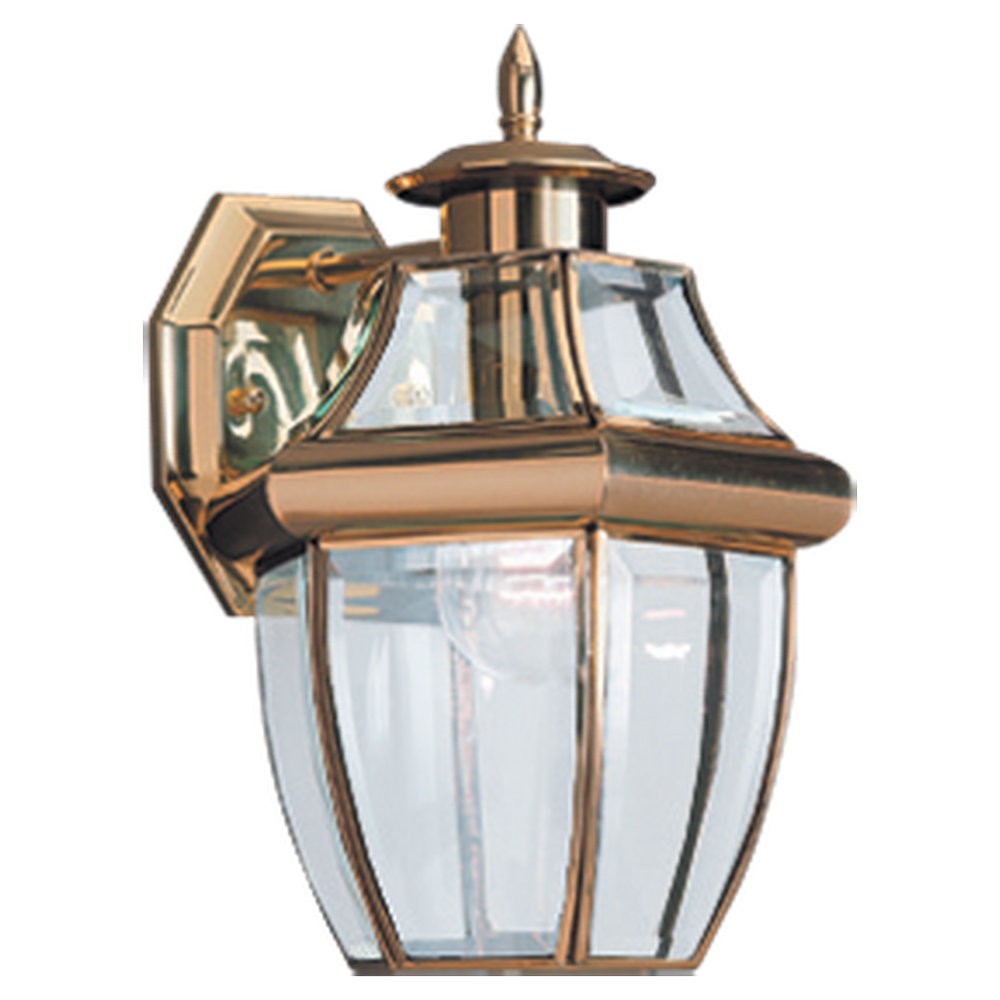 Generation Lighting. One Light Outdoor Wall Lantern