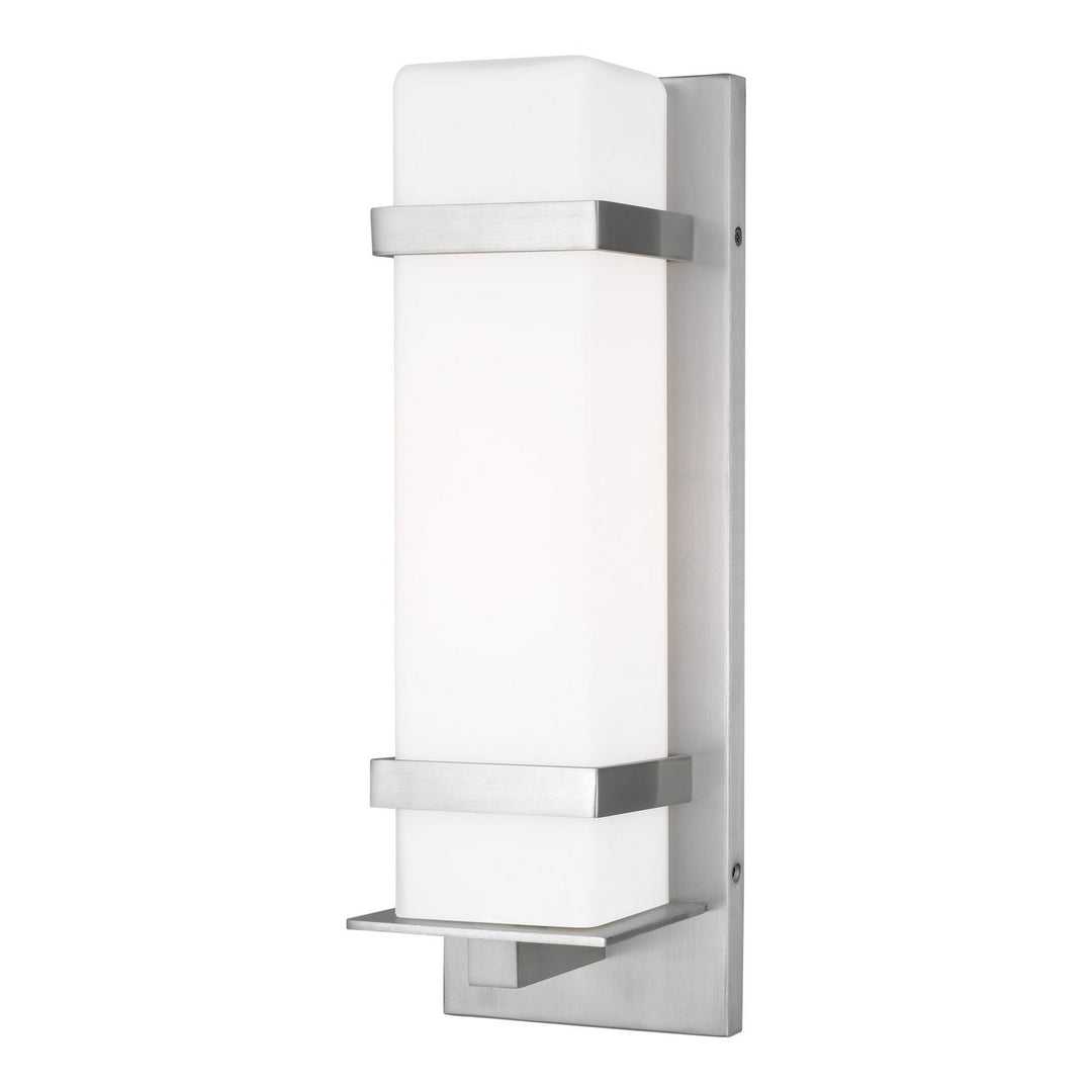 Generation Lighting. One Light Outdoor Wall Lantern