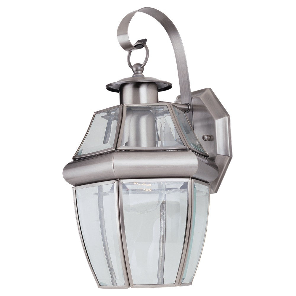 Generation Lighting. One Light Outdoor Wall Lantern