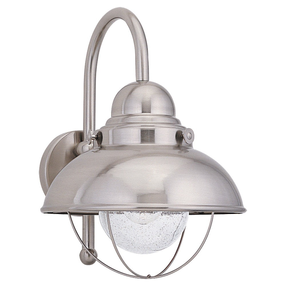 Generation Lighting. One Light Outdoor Wall Lantern