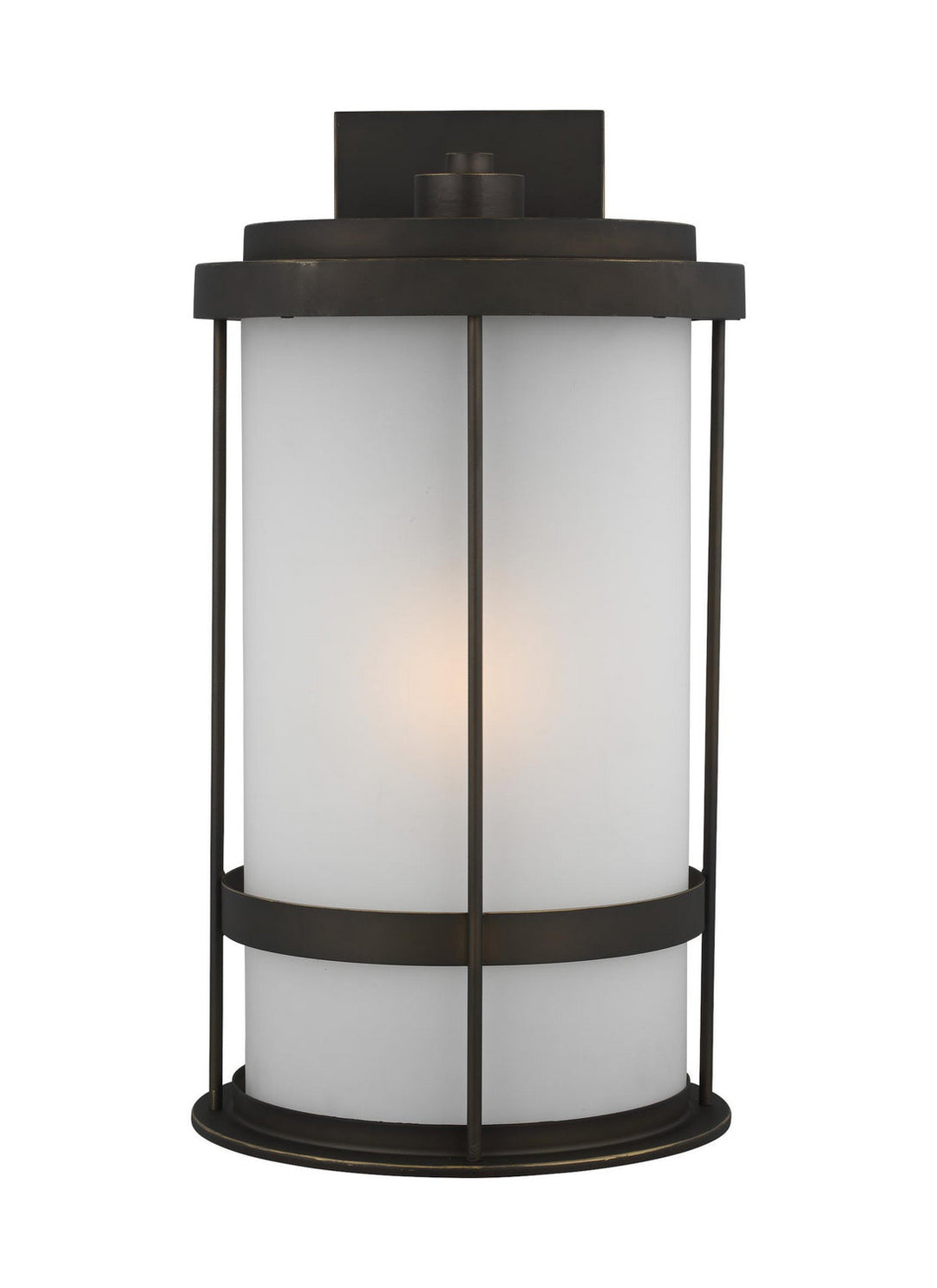 Generation Lighting. One Light Outdoor Wall Lantern