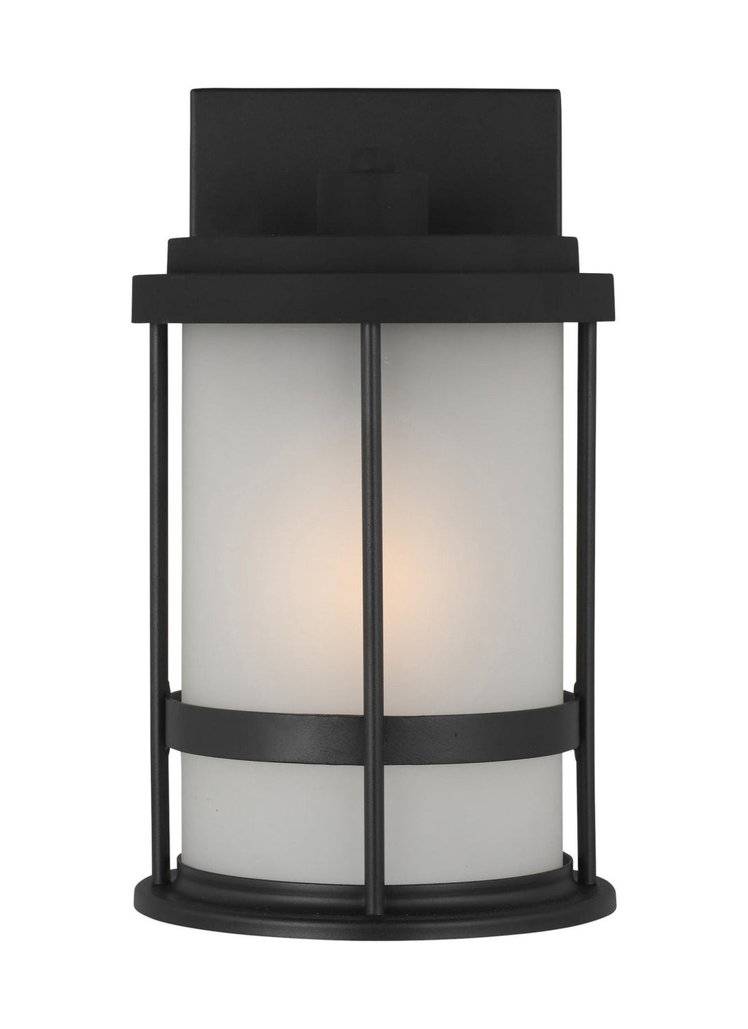 Generation Lighting. One Light Outdoor Wall Lantern