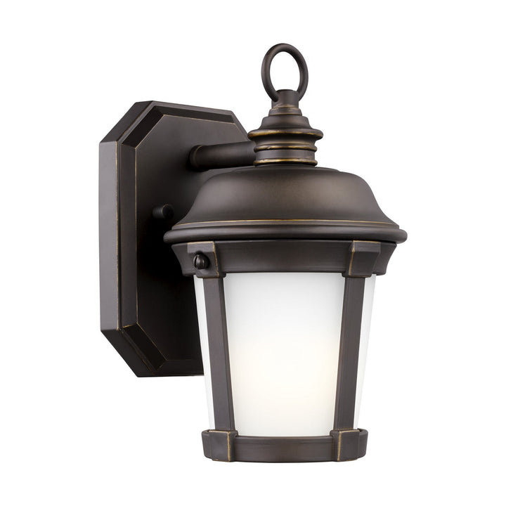Generation Lighting. One Light Outdoor Wall Lantern