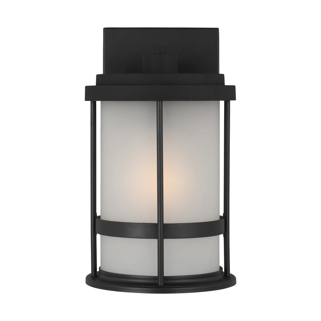Generation Lighting. One Light Outdoor Wall Lantern