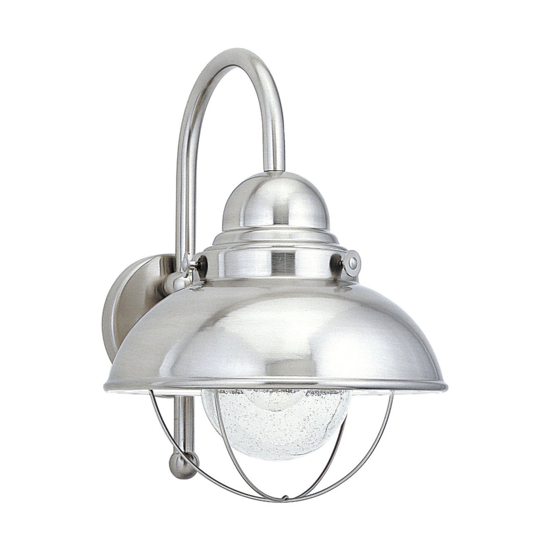 Generation Lighting. One Light Outdoor Wall Lantern