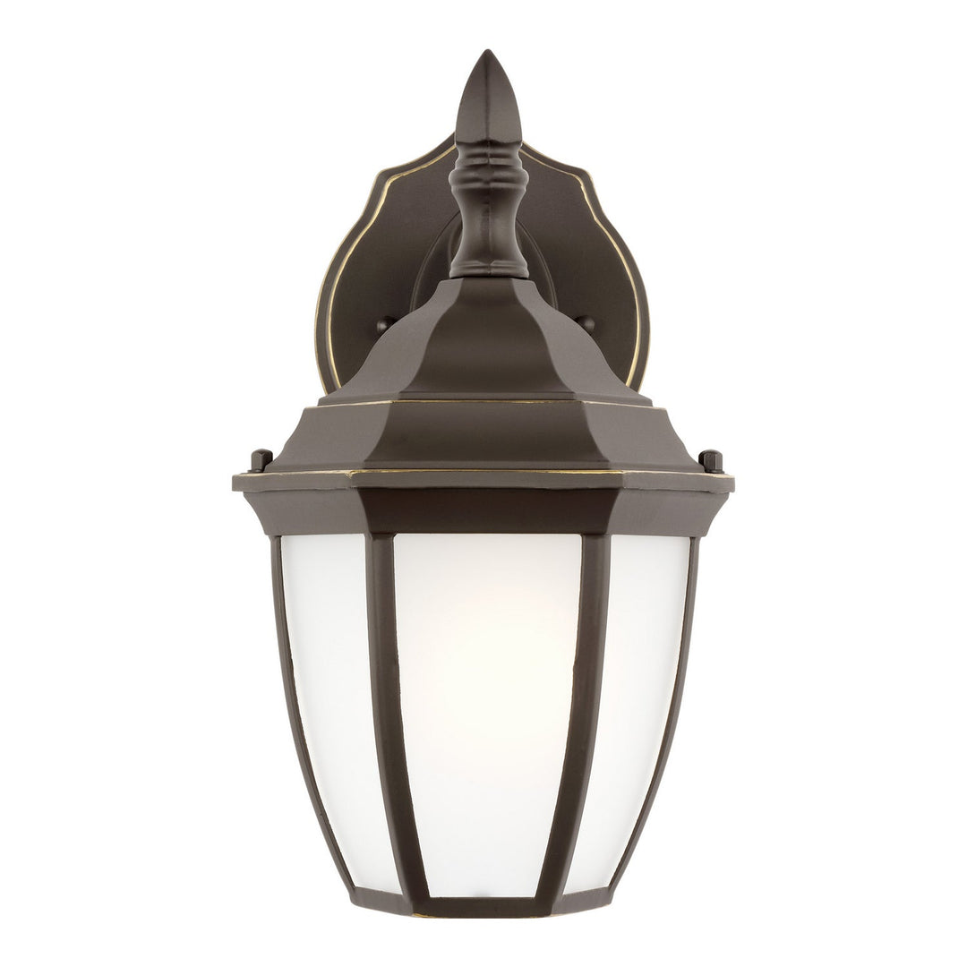 Generation Lighting. One Light Outdoor Wall Lantern