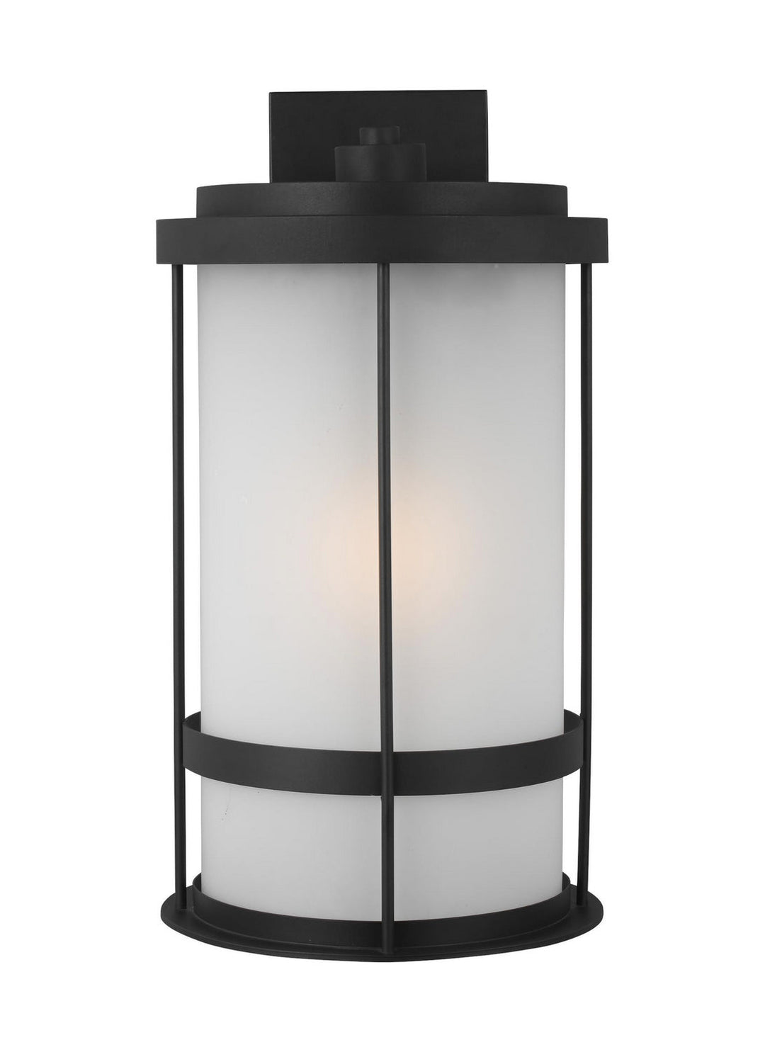 Generation Lighting. One Light Outdoor Wall Lantern