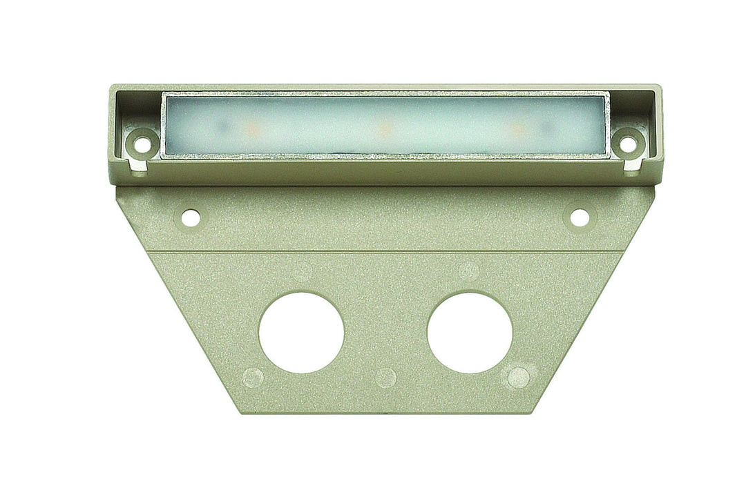 Nuvi LED Landscape Deck in Sandstone