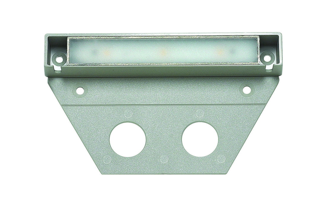 Nuvi LED Landscape Deck in Titanium