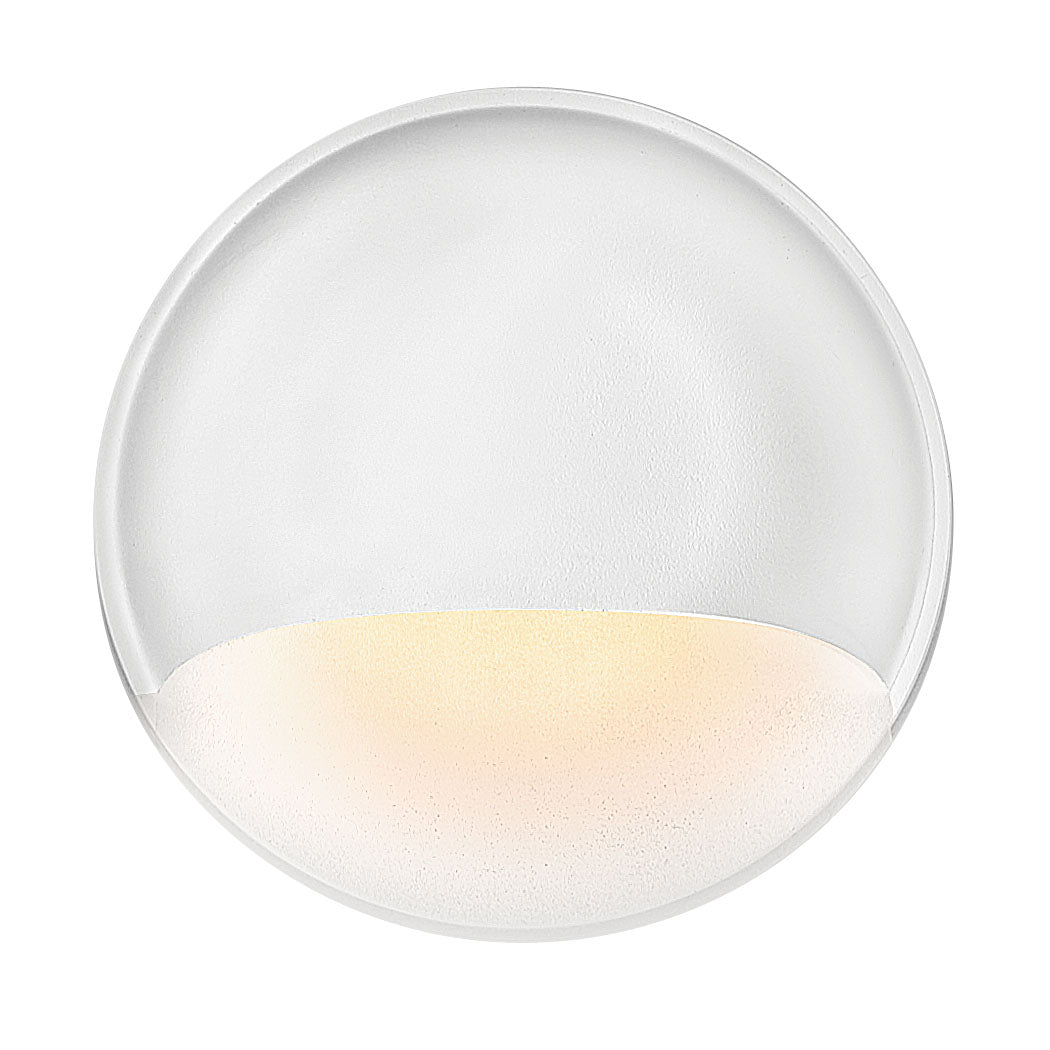 Nuvi LED Landscape in Matte White
