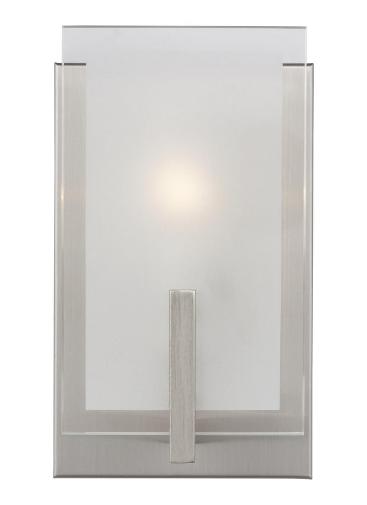 Visual Comfort StudioSyllOne Light Wall / Bath Sconce
