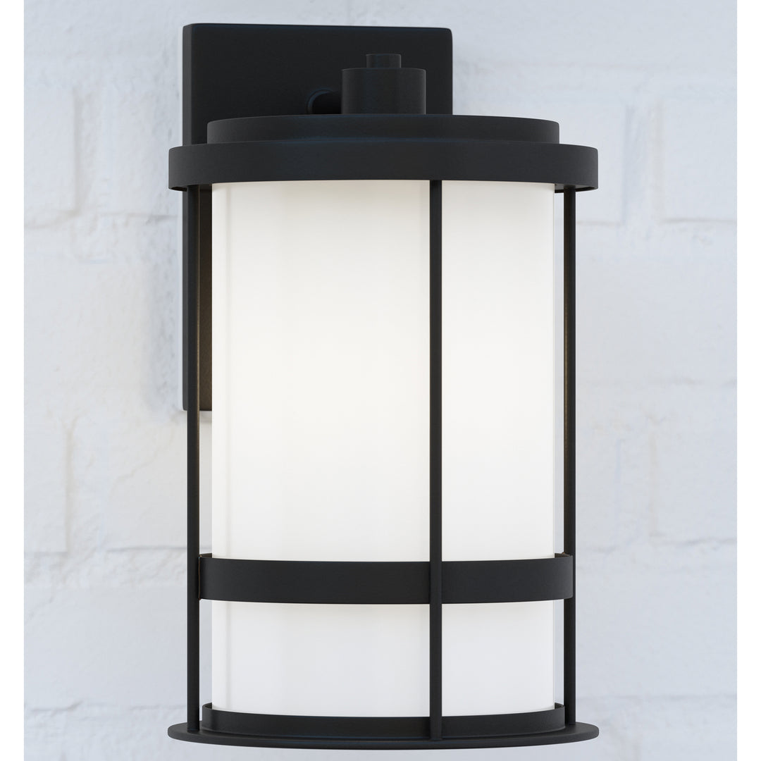 Generation Lighting. One Light Outdoor Wall Lantern