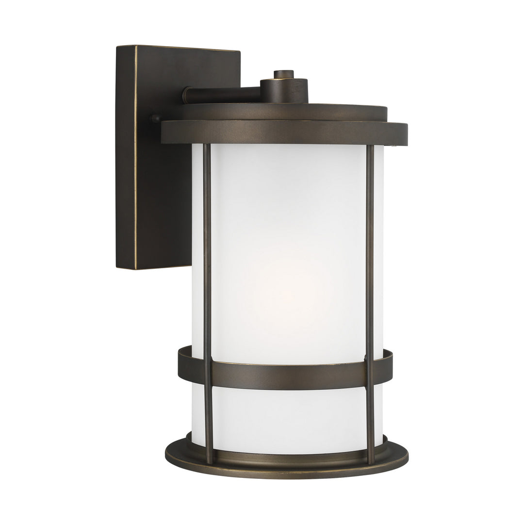 Generation Lighting. One Light Outdoor Wall Lantern