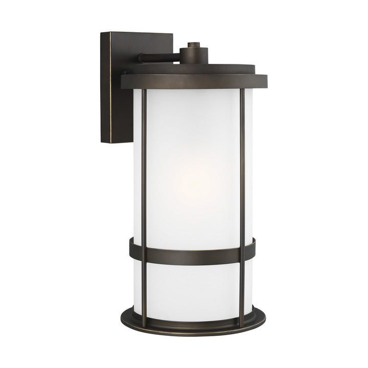 Generation Lighting. One Light Outdoor Wall Lantern