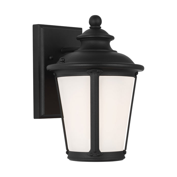 Generation Lighting. One Light Outdoor Wall Lantern