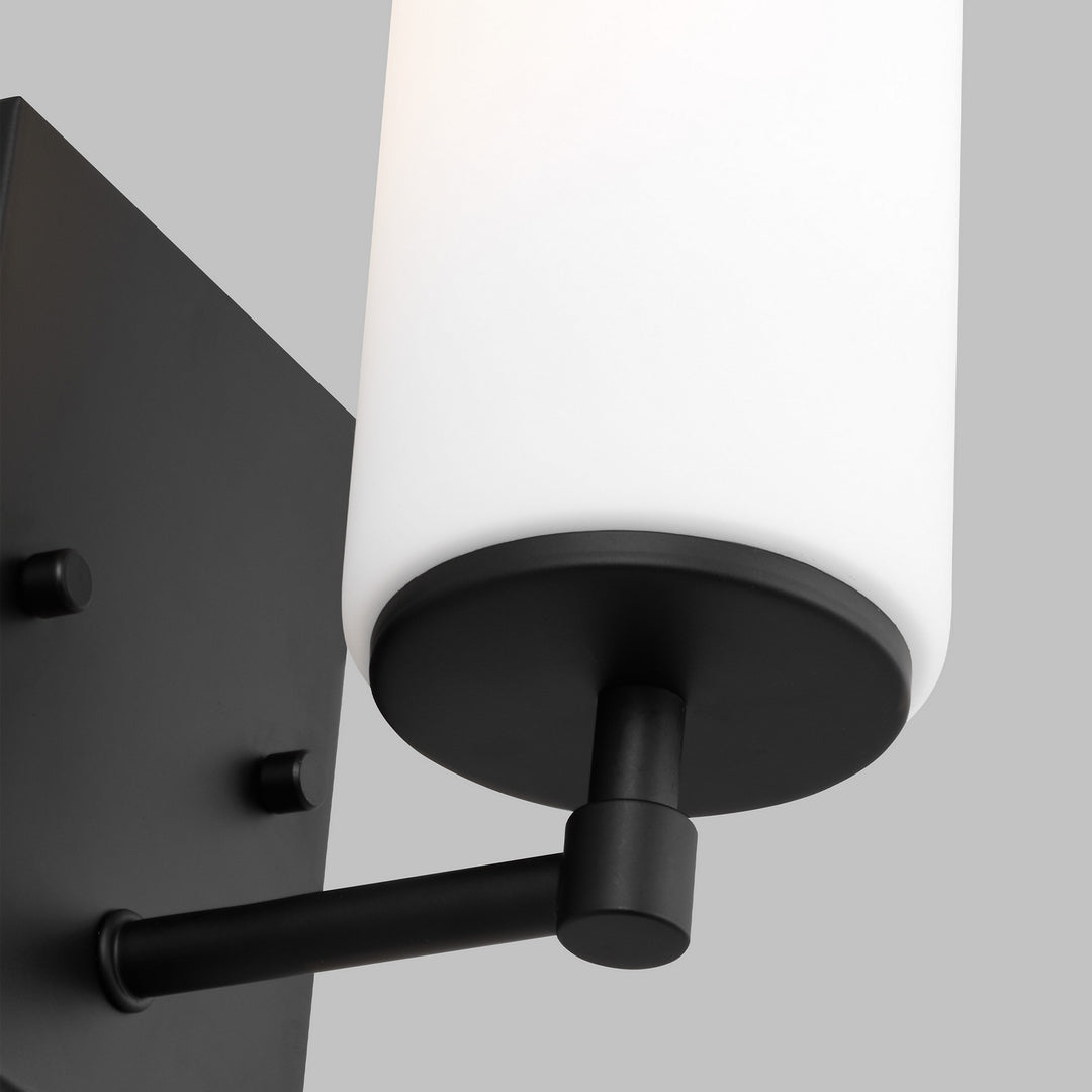 Generation Lighting. One Light Wall / Bath Sconce