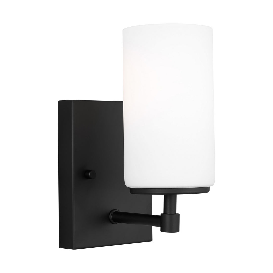 Generation Lighting. One Light Wall / Bath Sconce