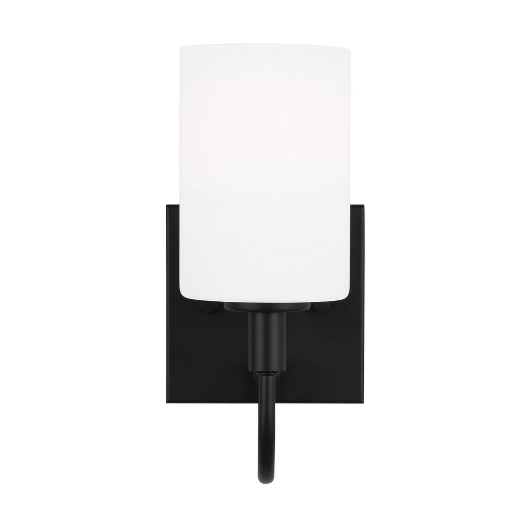 Visual Comfort StudioOak MooreLED Bath Wall Sconce
