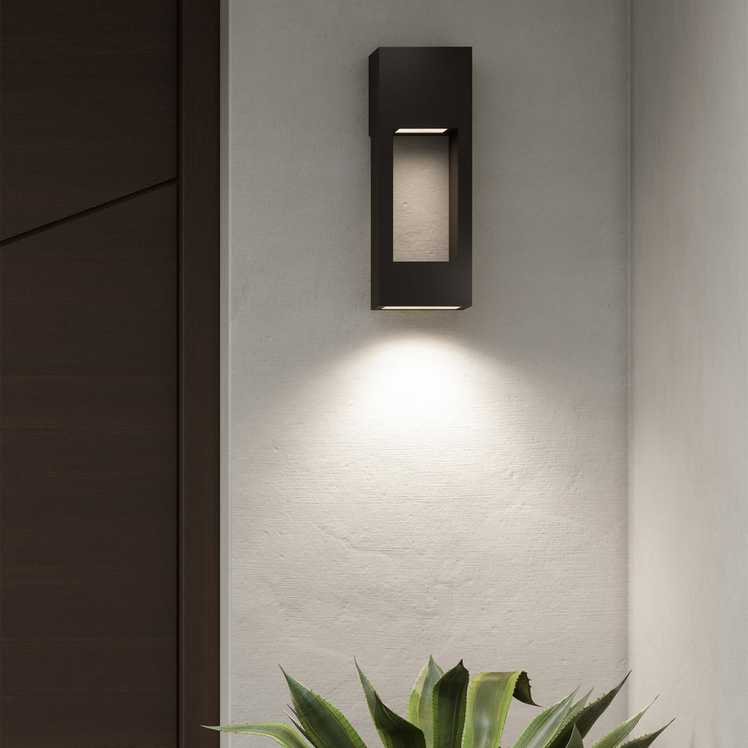 Visual Comfort Studio LED Outdoor Wall Lantern