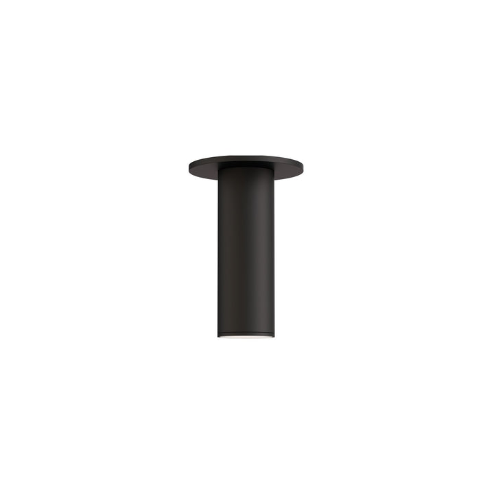 MaximCalibroLED Outdoor Flush Mount