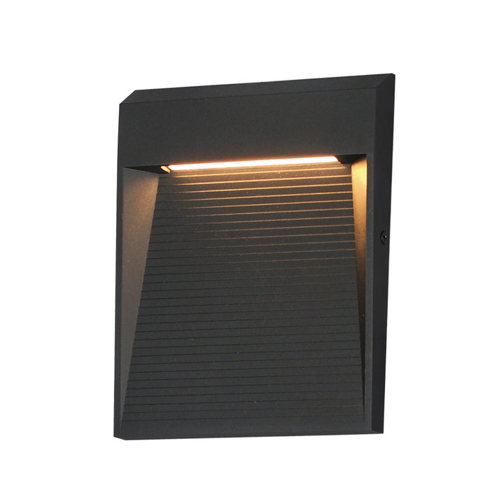 ET2StepsLED Outdoor Wall Sconce