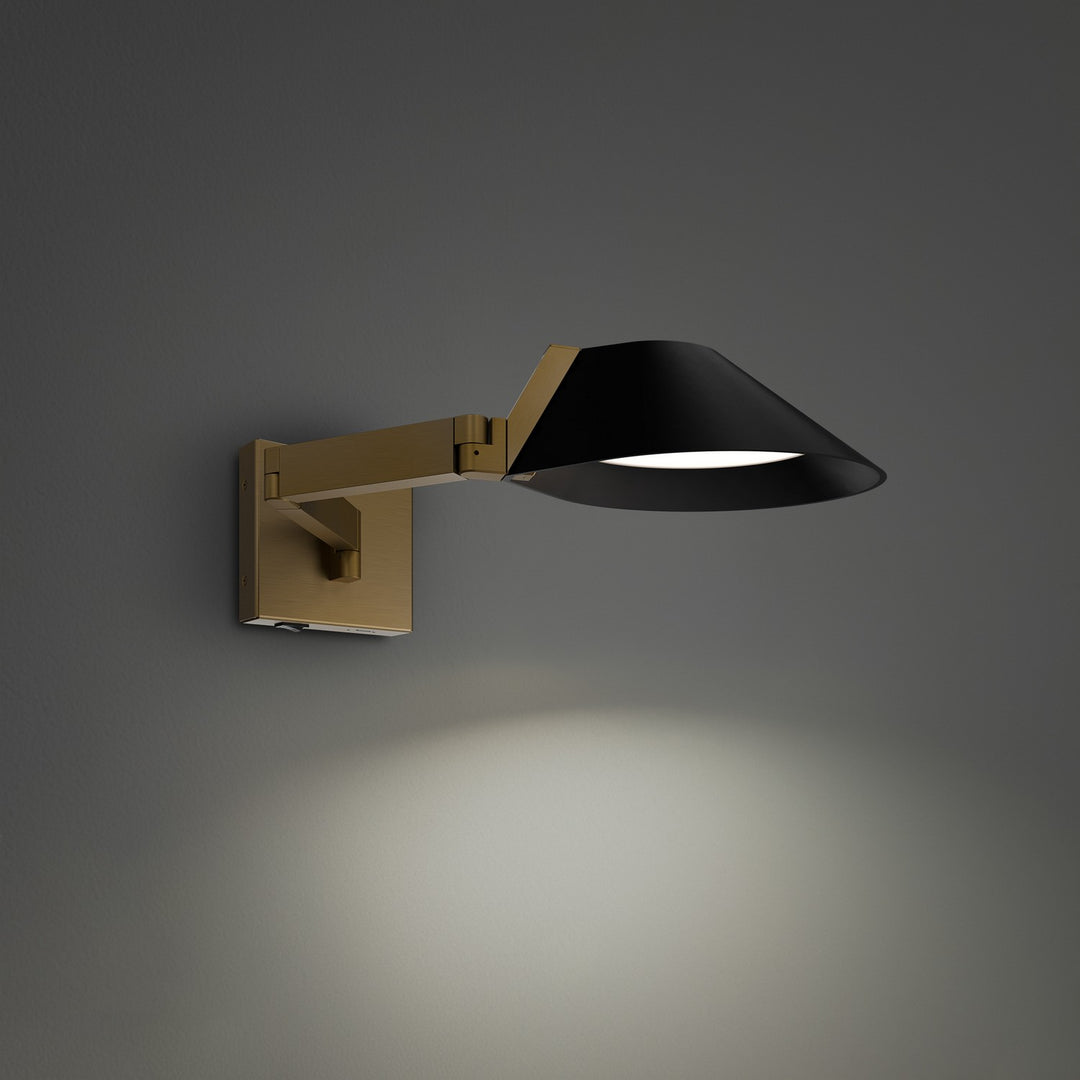 Modern FormsPavilionLED Task Light