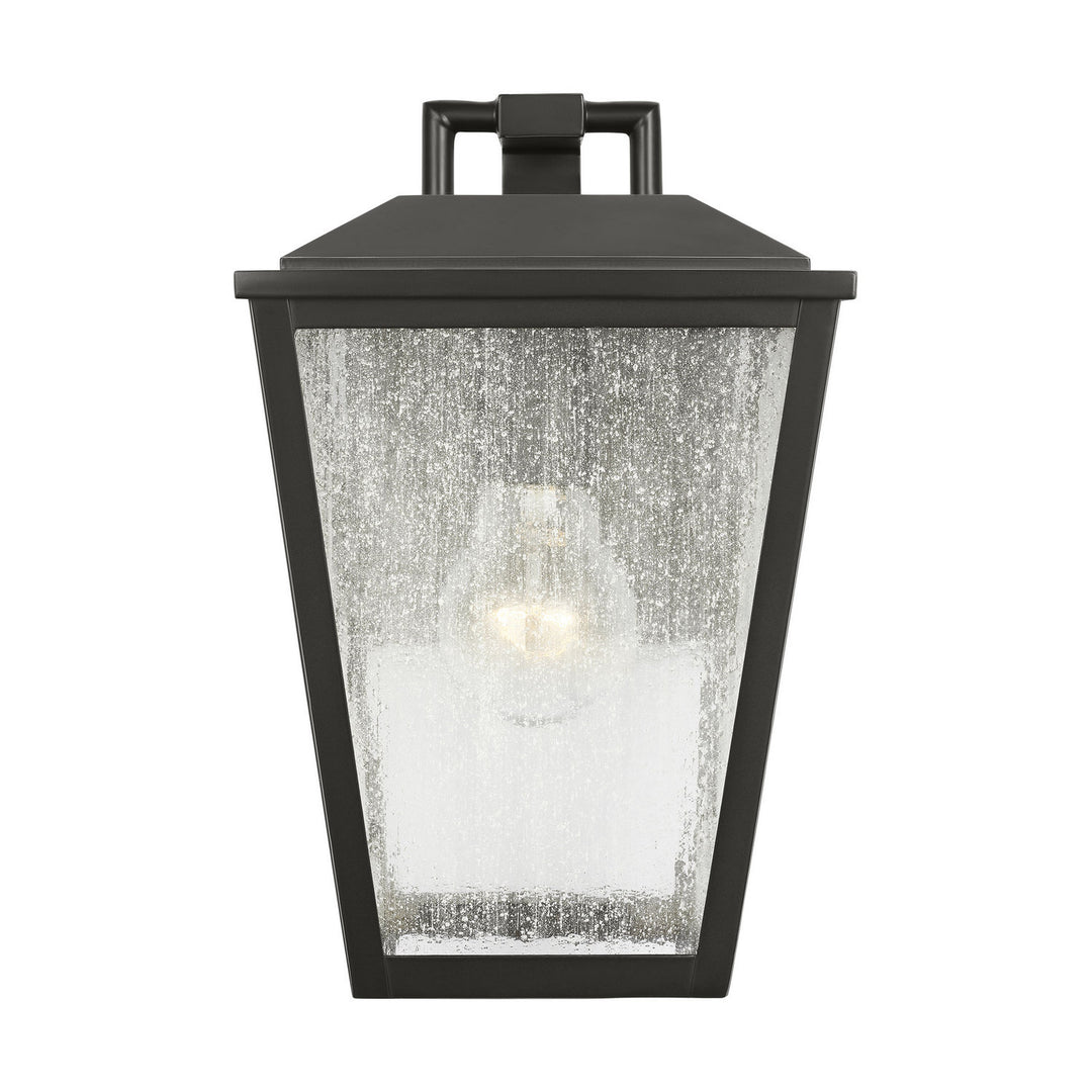 Visual Comfort StudioKennewickOne Light Wall Lantern