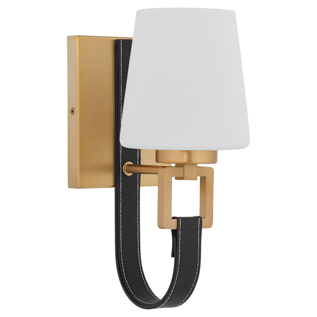 QuorumHidalgoOne Light Wall Mount