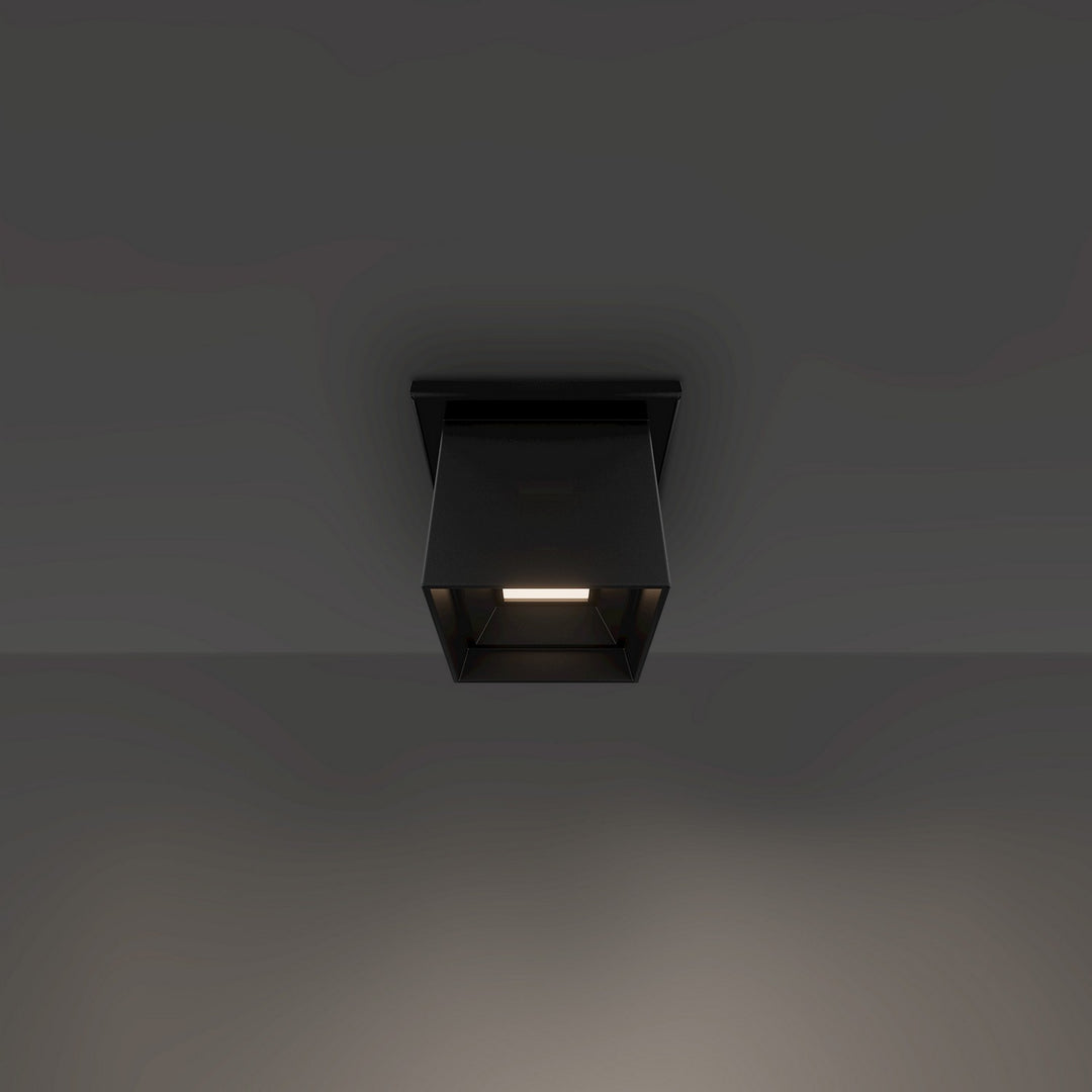 Modern FormsKubeLED Outdoor Flush Mount