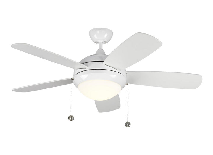 Generation Lighting Discus Classic Pull Chain Ceiling Fan with 20W LED