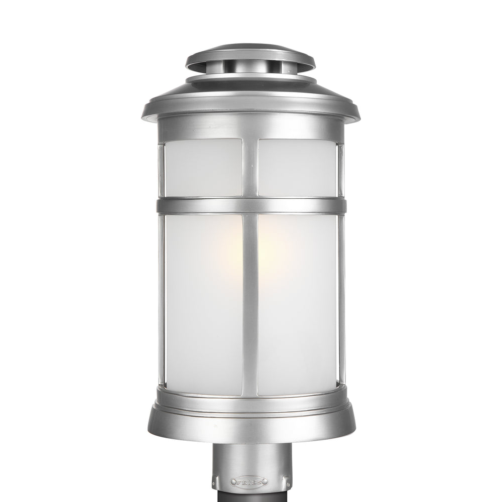 Visual Comfort StudioNewportOne Light Post Lantern