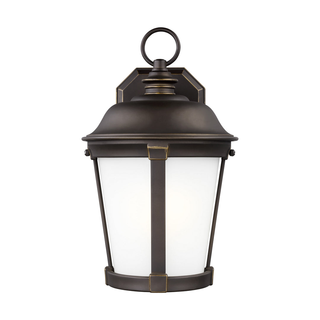 Generation Lighting. One Light Outdoor Wall Lantern