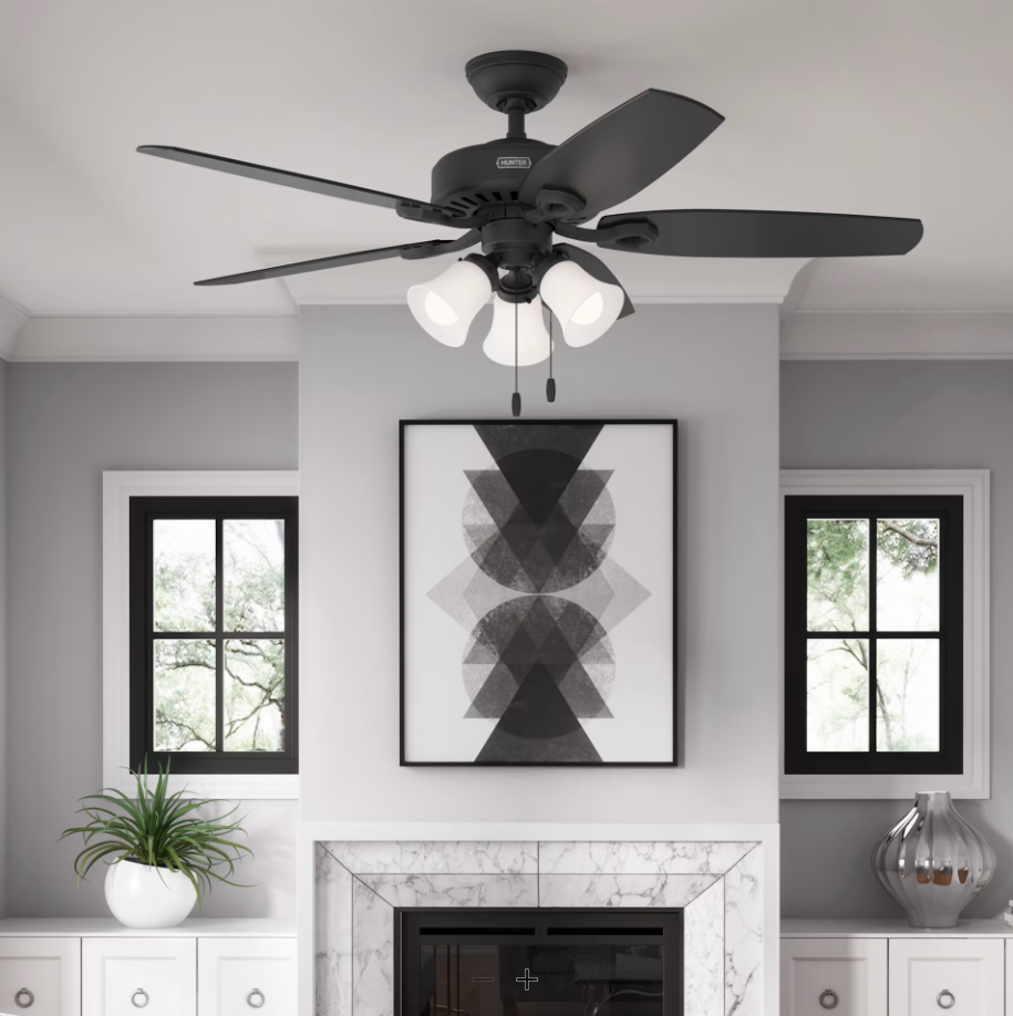 Hunter Fan Builder Plus 52" Pull Chain DC Ceiling Fan with 21W LED