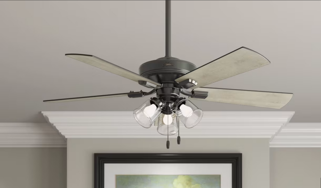 Hunter Fan Crestfield Pull Chain Flushmount Ceiling Fan with 18W LED