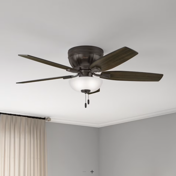 Hunter Fan Kenbridge 52" Flushmount Pull Chain Ceiling Fan with 27W LED