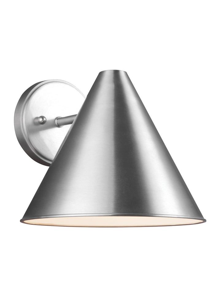 Generation Lighting. One Light Outdoor Wall Lantern