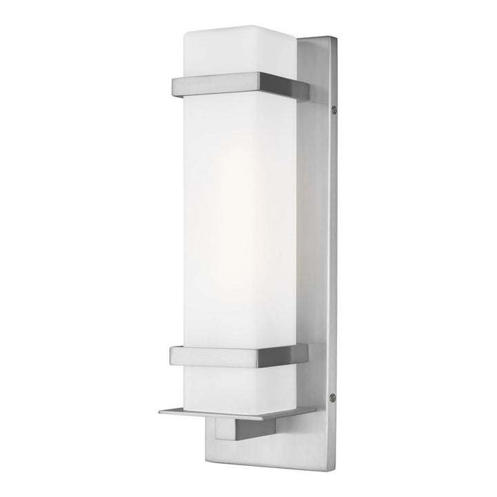 Generation Lighting. One Light Outdoor Wall Lantern