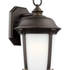 Generation Lighting. One Light Outdoor Wall Lantern