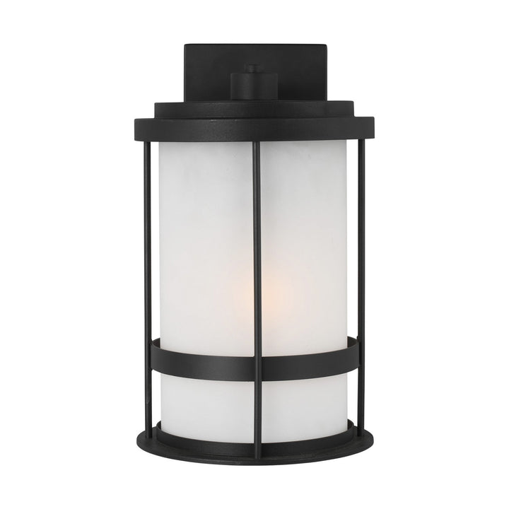 Generation Lighting. One Light Outdoor Wall Lantern