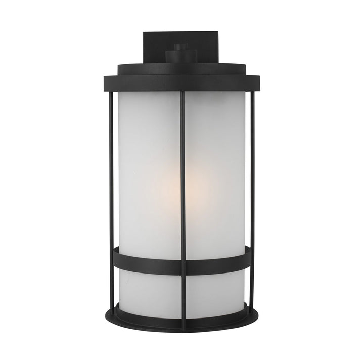 Generation Lighting. One Light Outdoor Wall Lantern